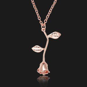 🎀 14K Rose Gold Plated Beautiful Flower Necklace for Women, EVGG1088